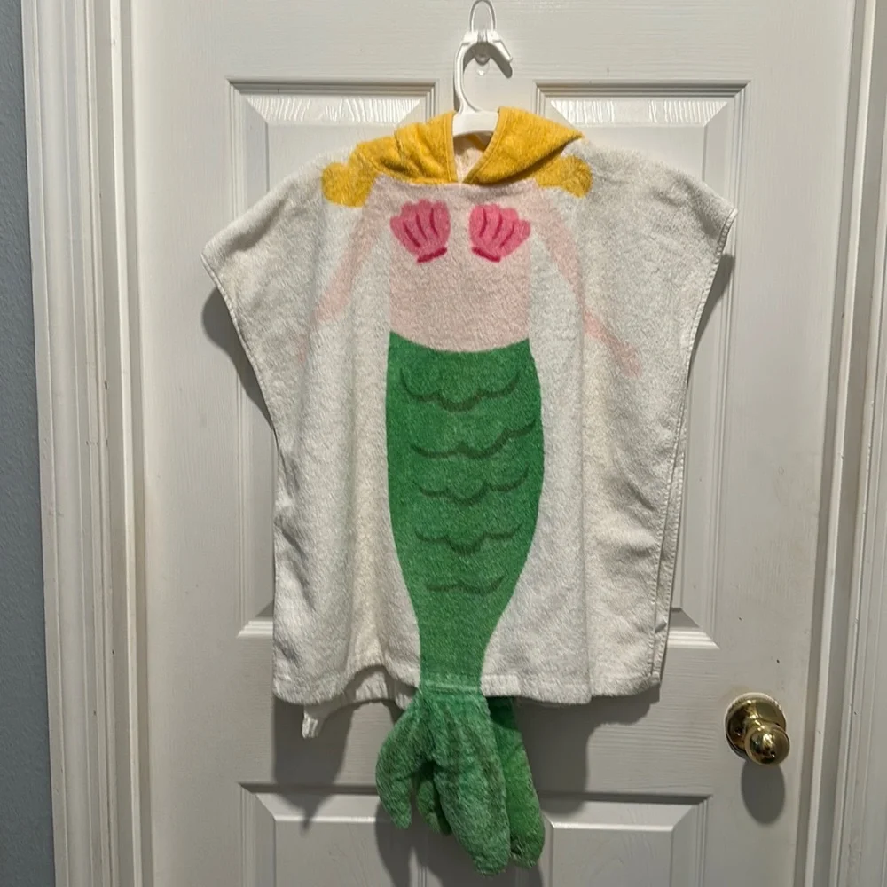 Girls Gymboree mermaid towel cover up 100% cotton one size